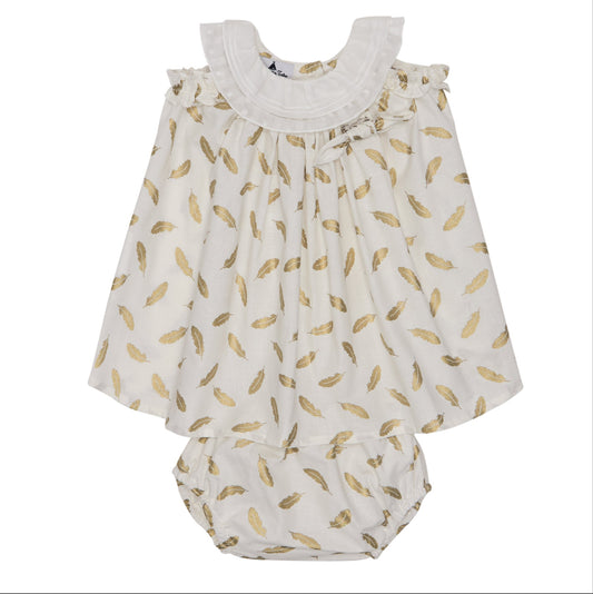 JESUSITO PLUMAS DORADAS