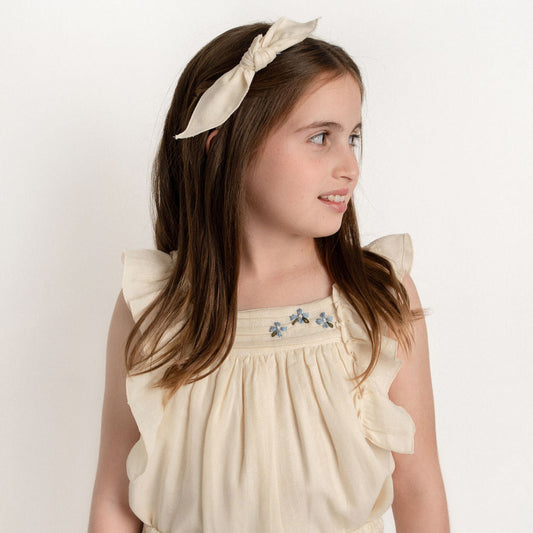 CONJUNTO BLUSA FALDA BEIGE BORDADO