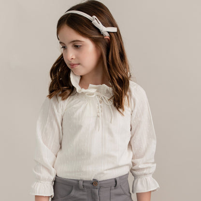 FALDA GRIS Y BLUSA RAYAS OFF WHITE