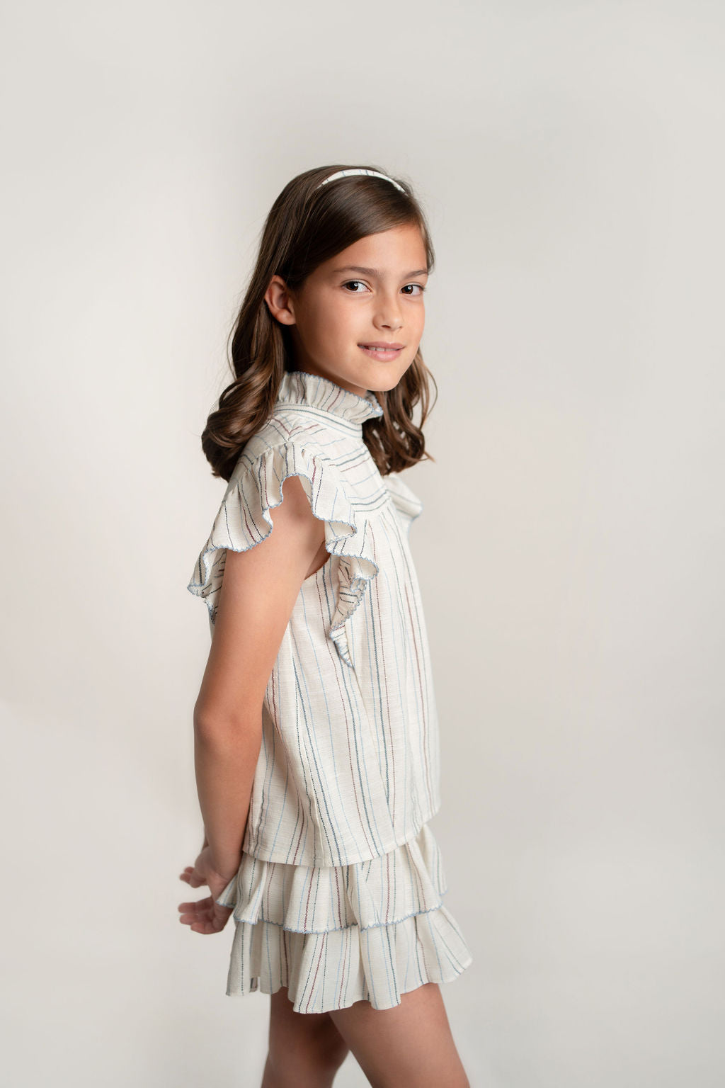 CONJUNTO BLUSA Y FALDA SHORT RAYAS