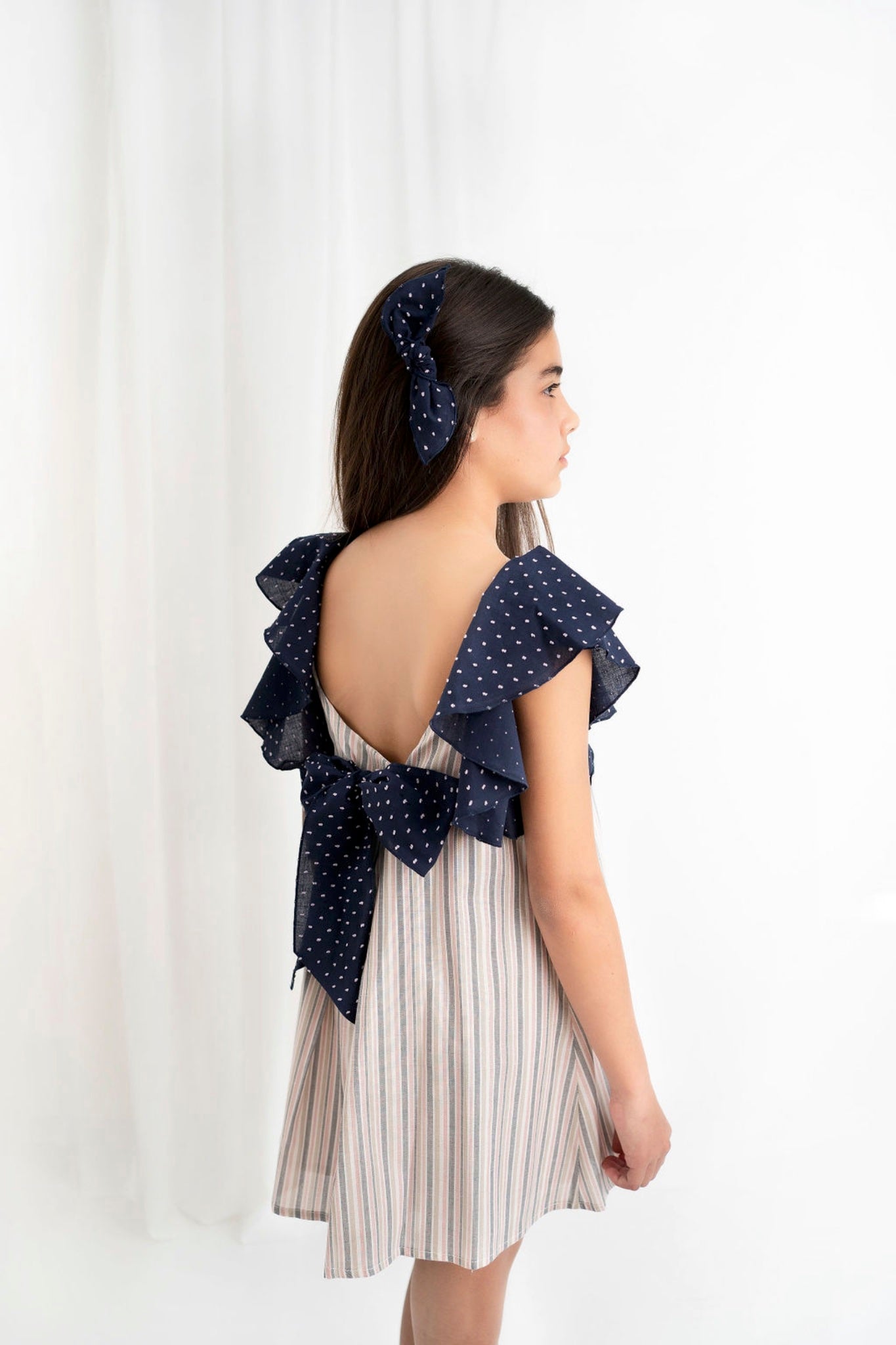 VESTIDO MULTIRAYA Y OLAN PLUMETTI